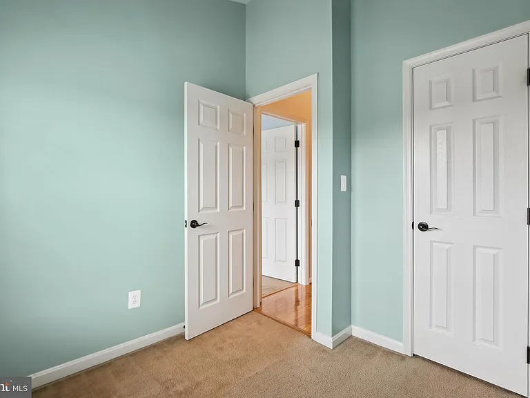 5502 Sacramento Mews Pl — Photo 14