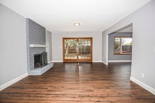 3rd image of 3931 Gentrytown Dr