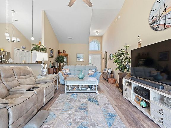 4th image of 3051 Rockwater Circle