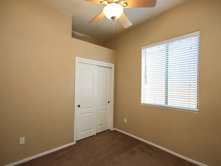 7129 W Autumn Gold Ct — Photo 12