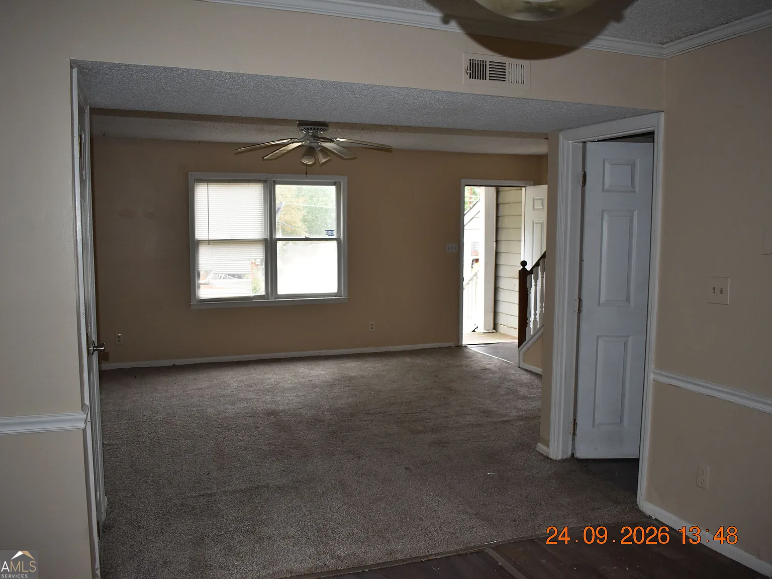 2 bed, 1.5 bath, 1120 sqft, $1,050 — Photo 4