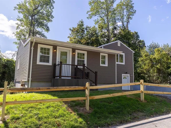 25 Cherry Lane, Wading River, NY 11792