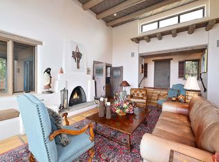 213 Tano Rd, Santa Fe, NM 87506