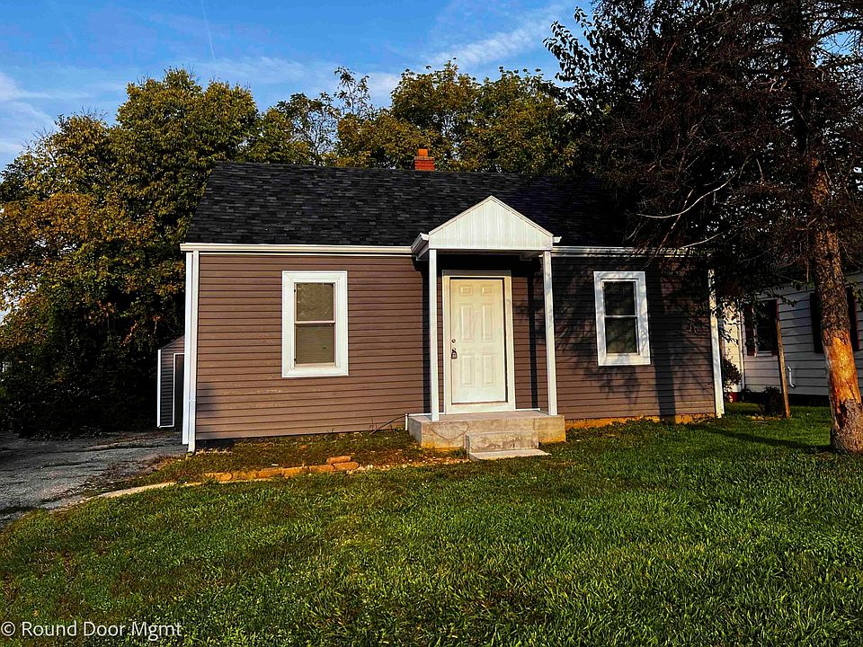 1st image of 2339 Joyce Ave