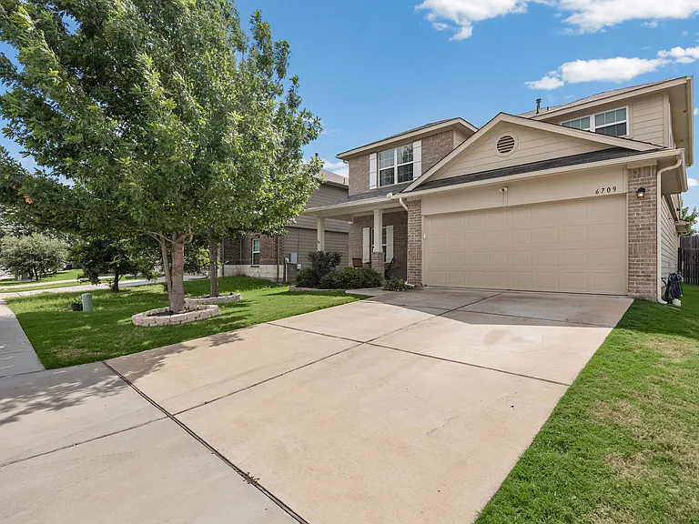 6709 San Isidro Dr — Photo 40