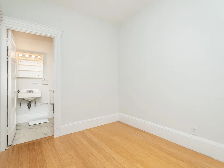 41 Anderson St #8 — Photo 7