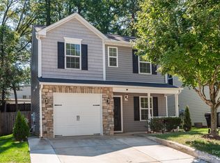 5600 Idlewild Rd N, Charlotte, NC 28227