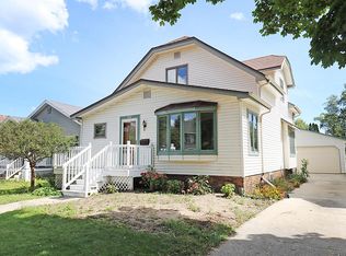 2323 N 8th St, Sheboygan, WI 53083
