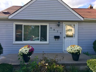 8475 Dale St, Dearborn Heights, MI, 48127