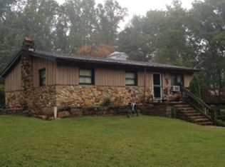 1800 Angel Ridge Rd, Hustonville, KY 40437