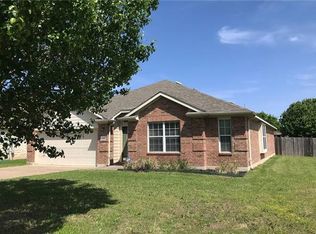 6017 Lone Star Ct, Hutto, TX 78634