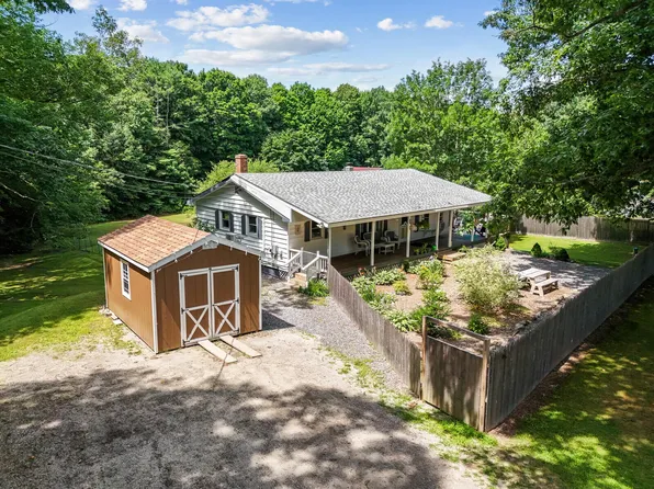 503 Winthrop Center Road, Winthrop, ME 04364