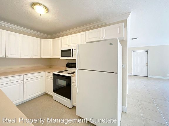 4th image of 159 Plumage Ln