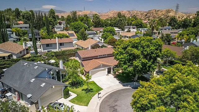 21659 Spice Ct — Photo 3