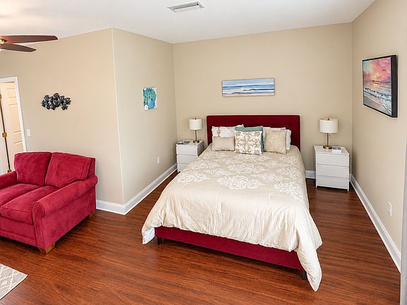 5th image of 6535 Goldfinch St