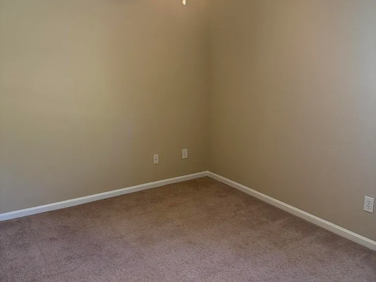 1260 Ribbon Rd — Photo 11