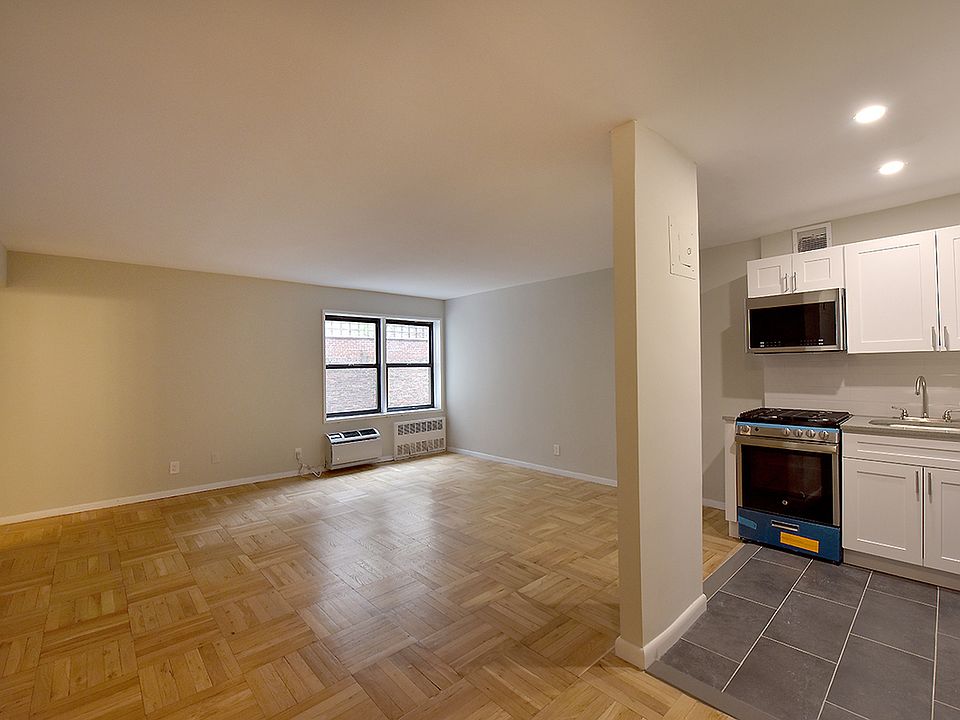 1st image of 140 7th Ave APT 2P