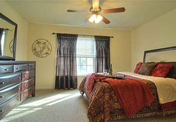 UPDATED MODEL PICTURES 2013 005