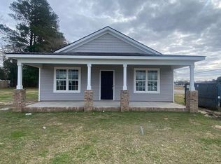 919 Magnolia Ave, Dunn, NC 28334