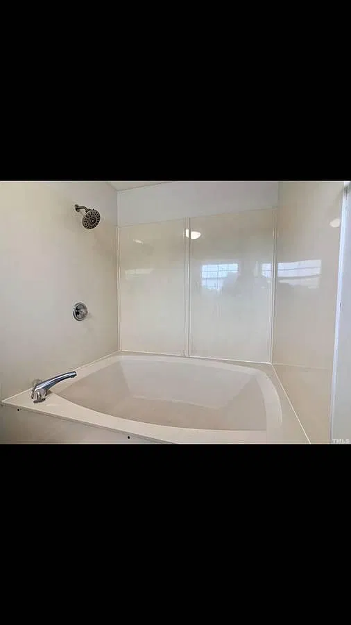 3810 Grey Harbor Dr — Photo 4