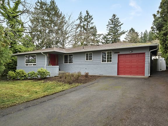 3rd image of 2520 SW Towle Ave