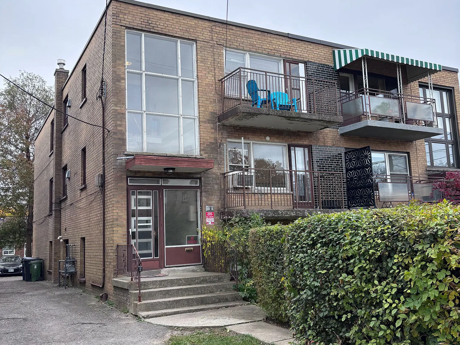 3 bed, $3,000 — Photo 2