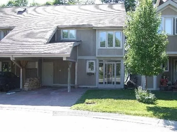 3 Davy Point Cir, Georgina, ON L4P 3H1