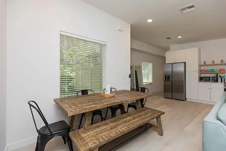 561 Live Oak St — Photo 13
