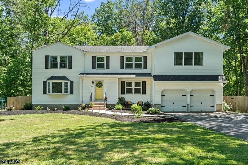 1st image of 400 Ernest Dr
