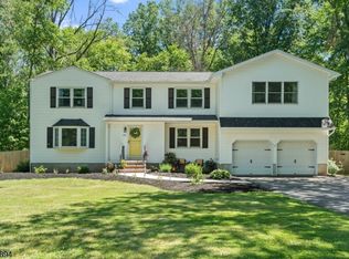 400 Ernest Dr, Hillsborough Twp., NJ 08844