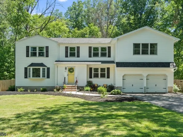 400 Ernest Dr, Hillsborough Twp., NJ 08844