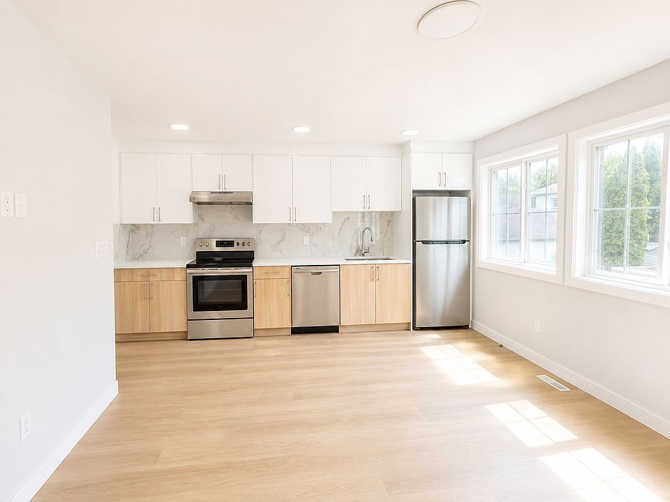 1st image of 10611 144th St NW #10611