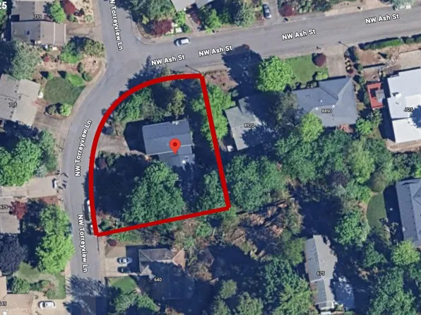 680 NW Torreyview Ln, Portland, OR 97229