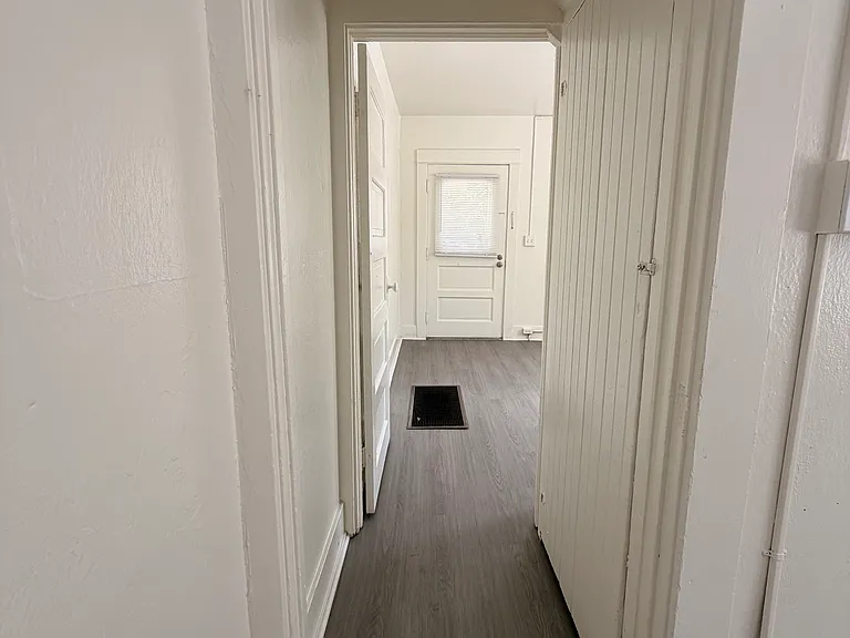 403 W Amerige Ave #2 — Photo 4