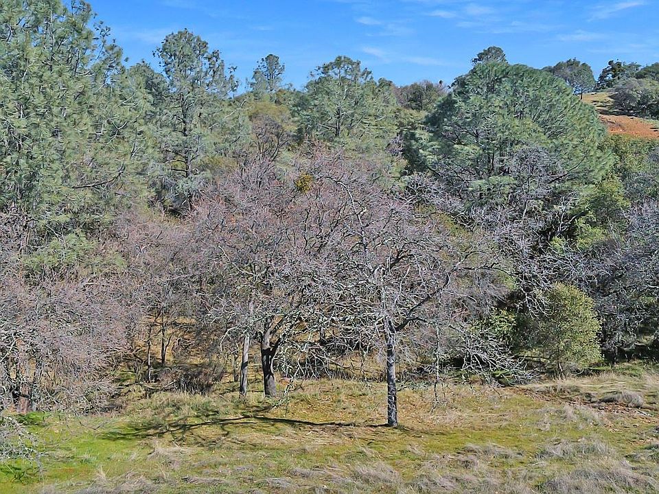 1st image of 8820 Lauren Ln