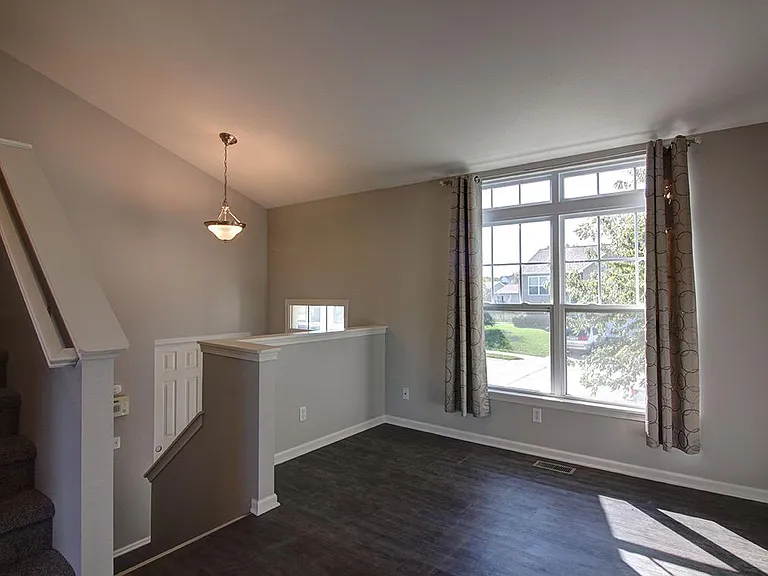 5375 S 194th St — Photo 10