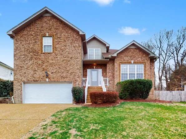 1523 Bunbury Dr, Thompsons Station, TN 37179