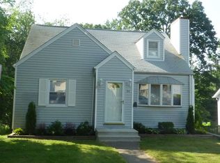 34 Thomas Ter, Wayne, NJ 07470