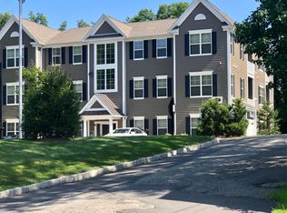 41 Center St, High Bridge, NJ 08829