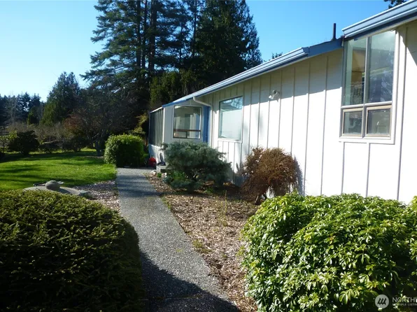 180 Stonehaven Lane, Sequim, WA 98382
