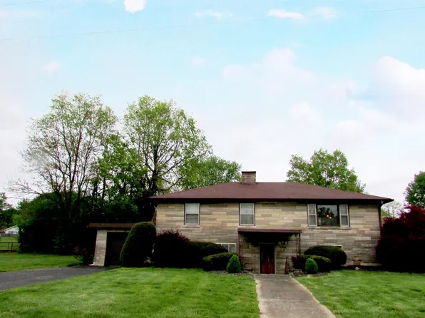 901 W Curry St, Mitchell, IN 47446