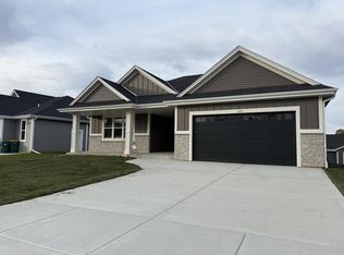 1023 Waterstone COURT, Pewaukee, WI 53072