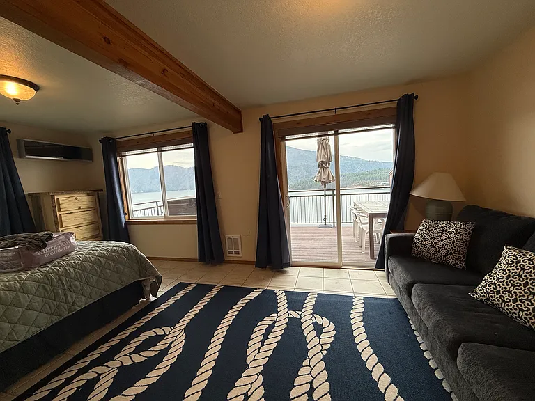 18204 E Duwamish Dr #24 — Photo 3