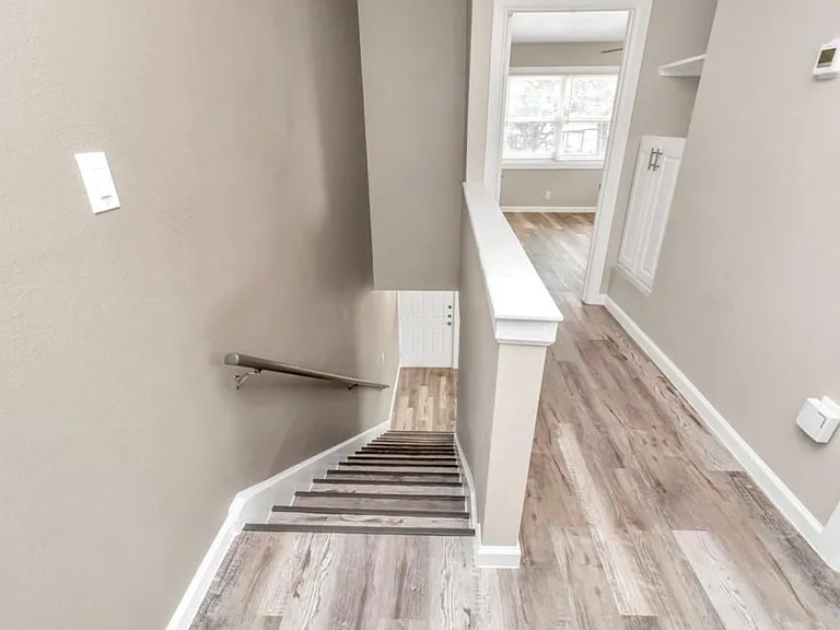 3404 Blodgett St — Photo 7
