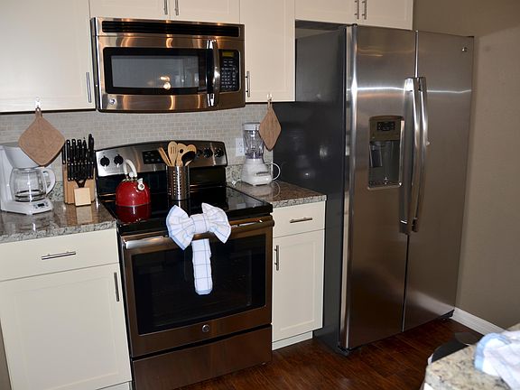 3rd image of 5366 Diplomat Ct Unit 17-102