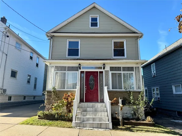 2622 Brandes St, Erie, PA 16504
