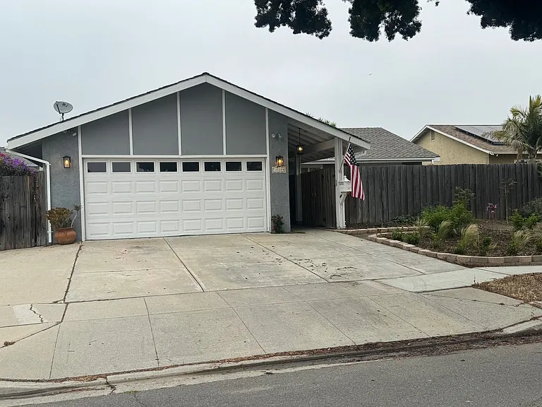 10289 Darling Rd — Photo 1