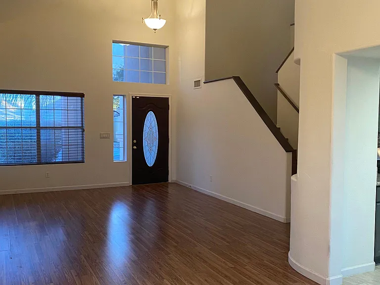 1311 E Scorpius Pl — Photo 30