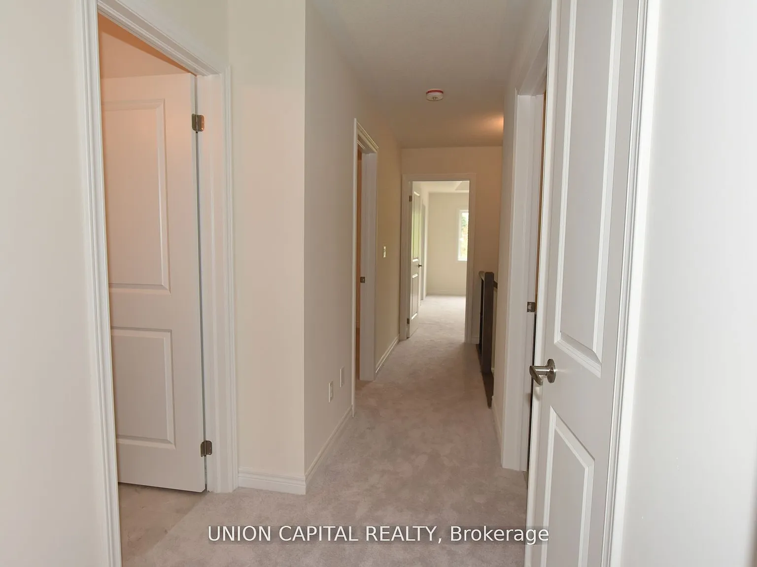 4 bed, $2,999 — Photo 2