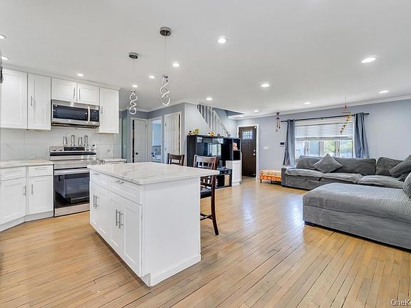 4th image of 259 N Rutherford Avenue